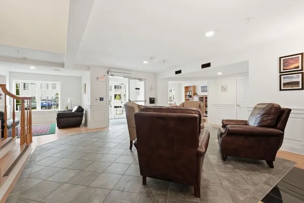 $289,000 | 27 Greenleaves Drive, Unit 726, Amherst, MA 01002