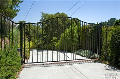90 Convent Court San Rafael, CA 94901 - Photo 1 of 1 Gallery Image 1