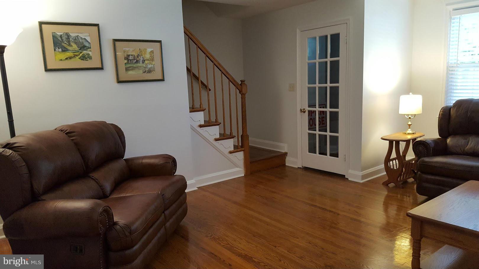 8117 Barksdale Road Baltimore, MD 21286 - Photo 5 of 24 Living Room