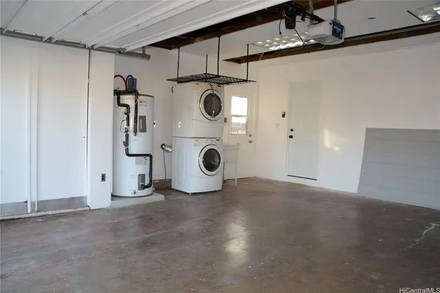 $3,350 | 94-667 Maaniani Place, Waipahu, HI 96797