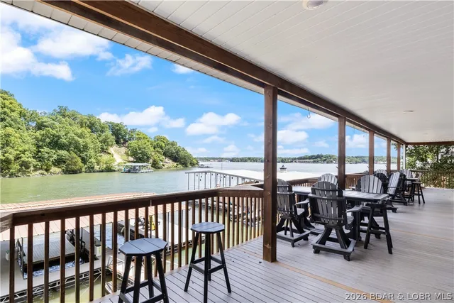 $1,399,900 | 42 Branch Road, Lake Ozark, MO 65049