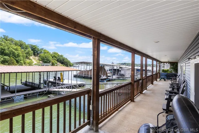 $1,399,900 | 42 Branch Road, Lake Ozark, MO 65049
