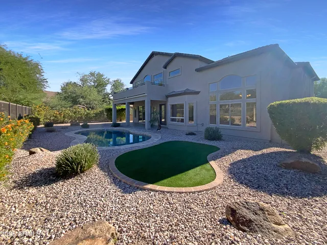 a view of outdoor space yard and patio