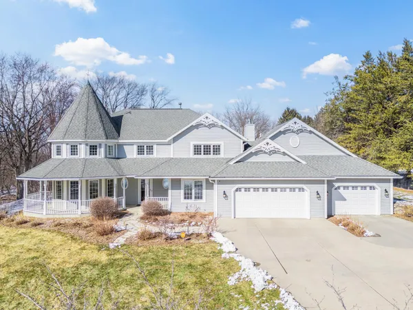 $1,200,000 | 5435 Howard Street Northwest, Rochester, MN 55901