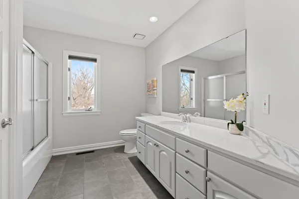 $1,200,000 | 5435 Howard Street Northwest, Rochester, MN 55901