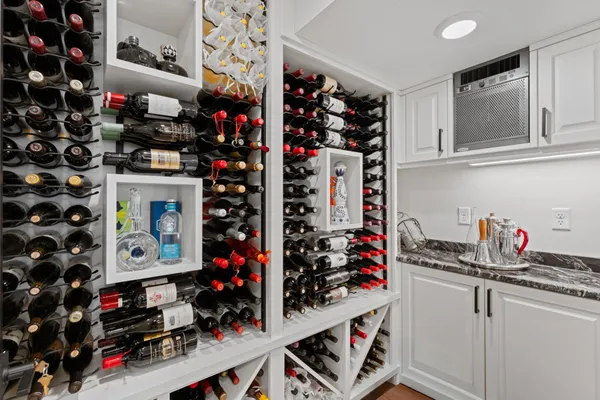 $1,200,000 | 5435 Howard Street Northwest, Rochester, MN 55901