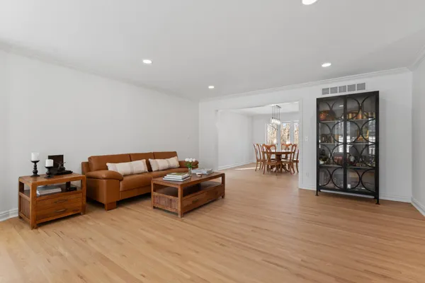 $1,200,000 | 5435 Howard Street Northwest, Rochester, MN 55901