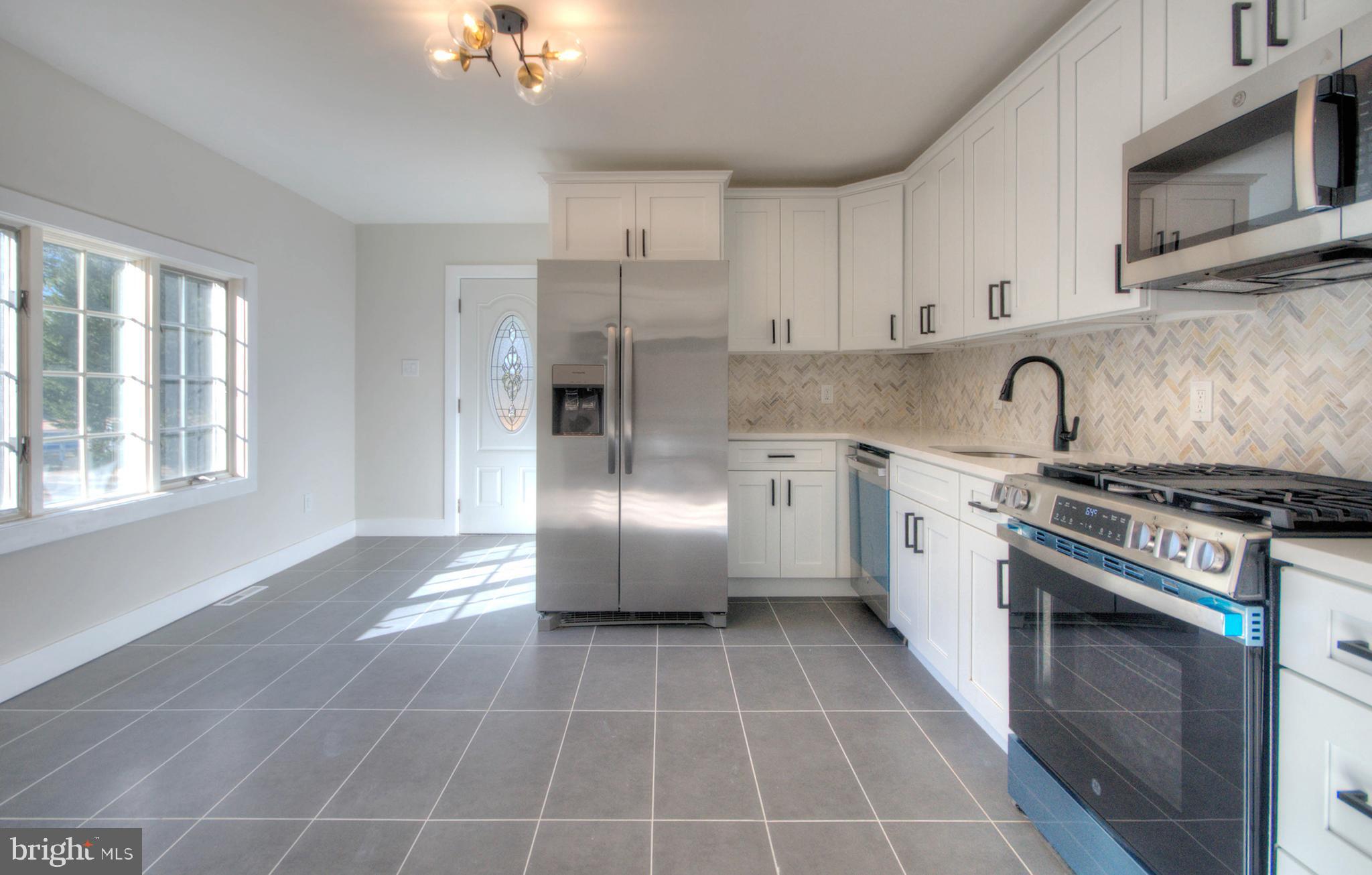 1342 Mays Landing Road Hammonton, NJ 08037 - Photo 11 of 31