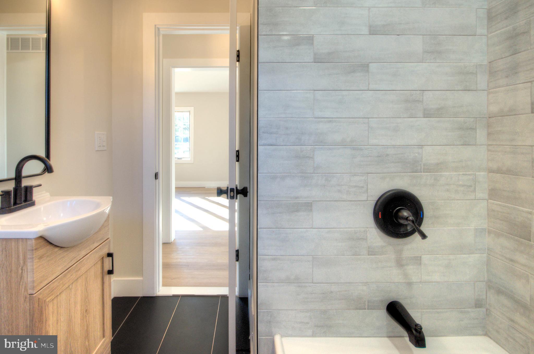 1342 Mays Landing Road Hammonton, NJ 08037 - Photo 17 of 31