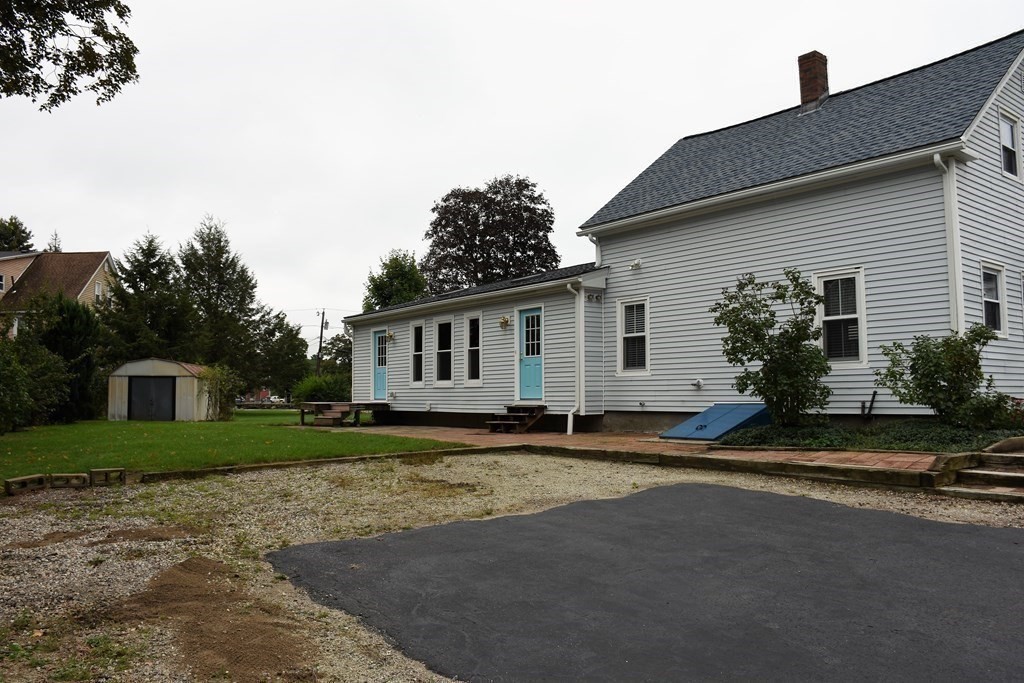 3 Elm Street Oxford, MA 01540 - Photo 3 of 33