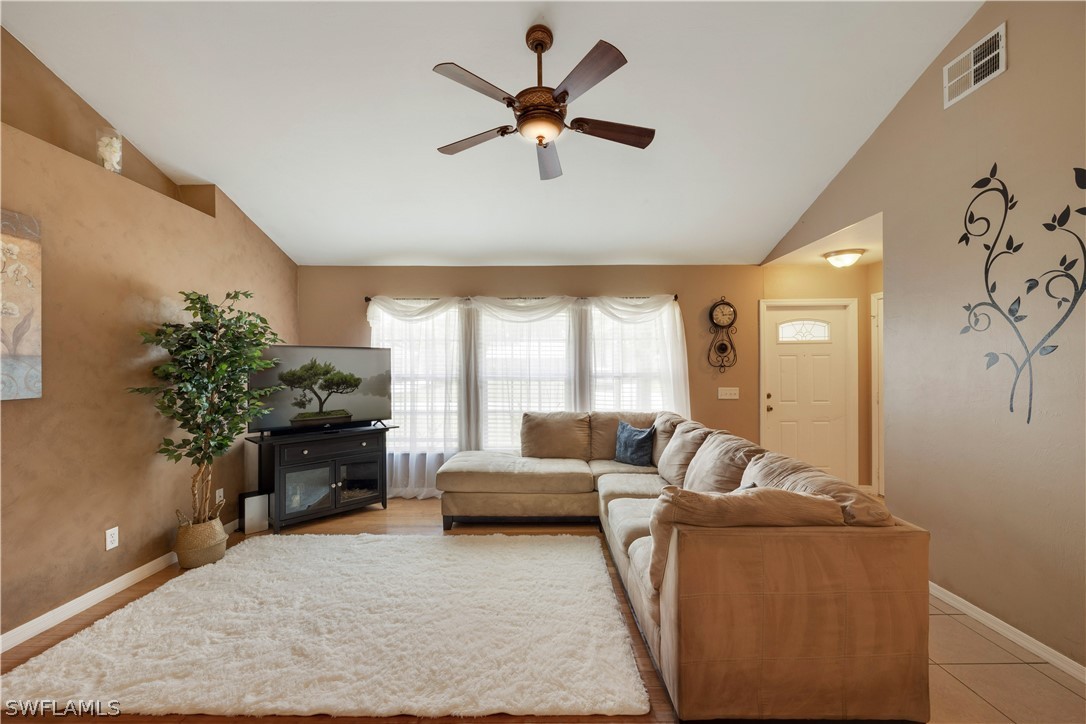 18372 Heather Road Fort Myers, FL 33967 - Photo 6 of 21 Gallery Image 6