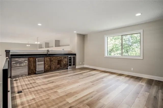 $850,000 | 15021 Broadmoor Street, Overland Park, KS 66223