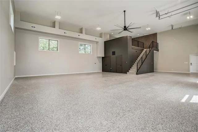 $850,000 | 15021 Broadmoor Street, Overland Park, KS 66223