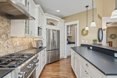 $2,070,000 | 1180 Savannah Court, Unit 2608, Geneva, WI 53147