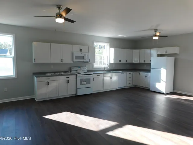 $1,800 | 201 Thompson Field Circle, Gloucester, NC 28528