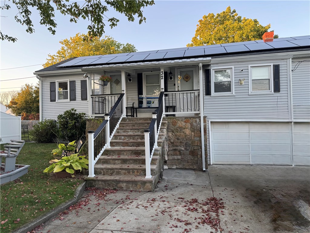 32 Chester Street, Unit 2 Tiverton, RI 02878 - Photo 12 of 18