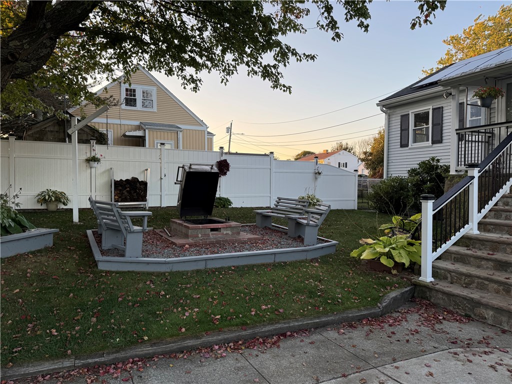 32 Chester Street, Unit 2 Tiverton, RI 02878 - Photo 15 of 18