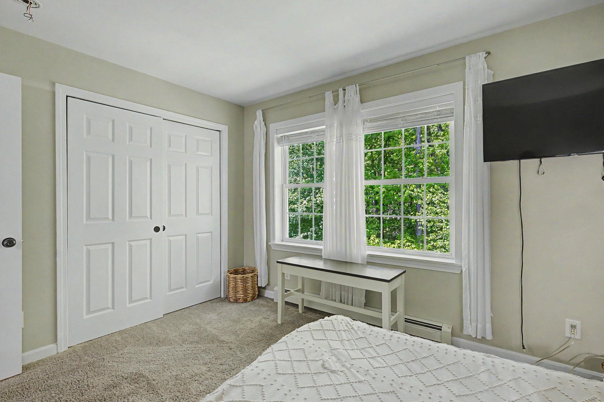 1029 South Mammoth Road, Unit 15 Manchester, NH 03109 - Photo 22 of 37