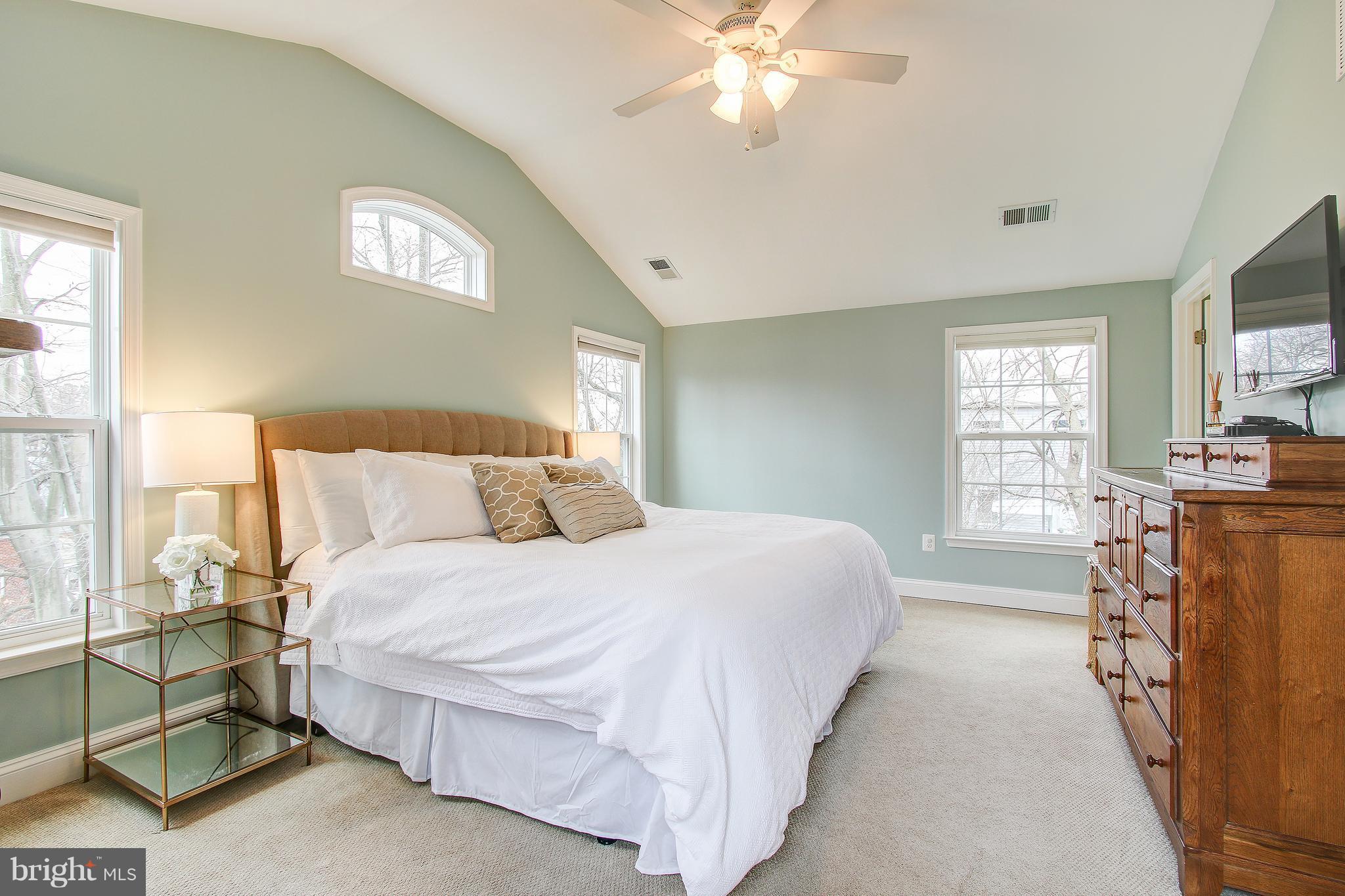 10027 Dallas Avenue Silver Spring, MD 20901 - Photo 15 of 30 Bedroom (Master)