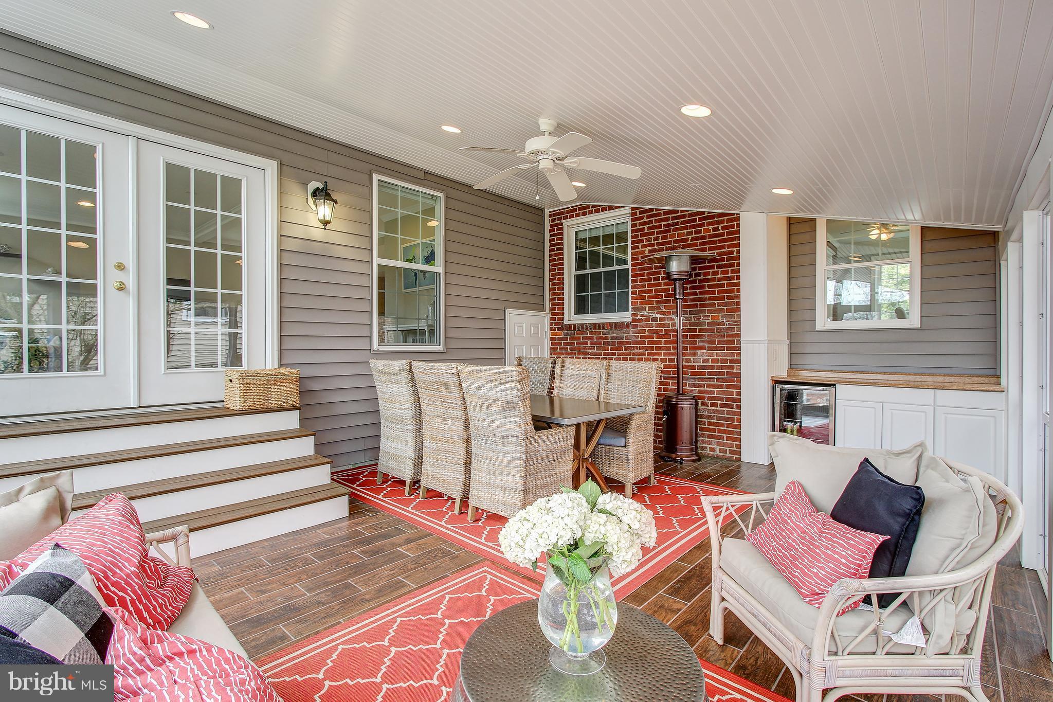 10027 Dallas Avenue Silver Spring, MD 20901 - Photo 25 of 30 Porch