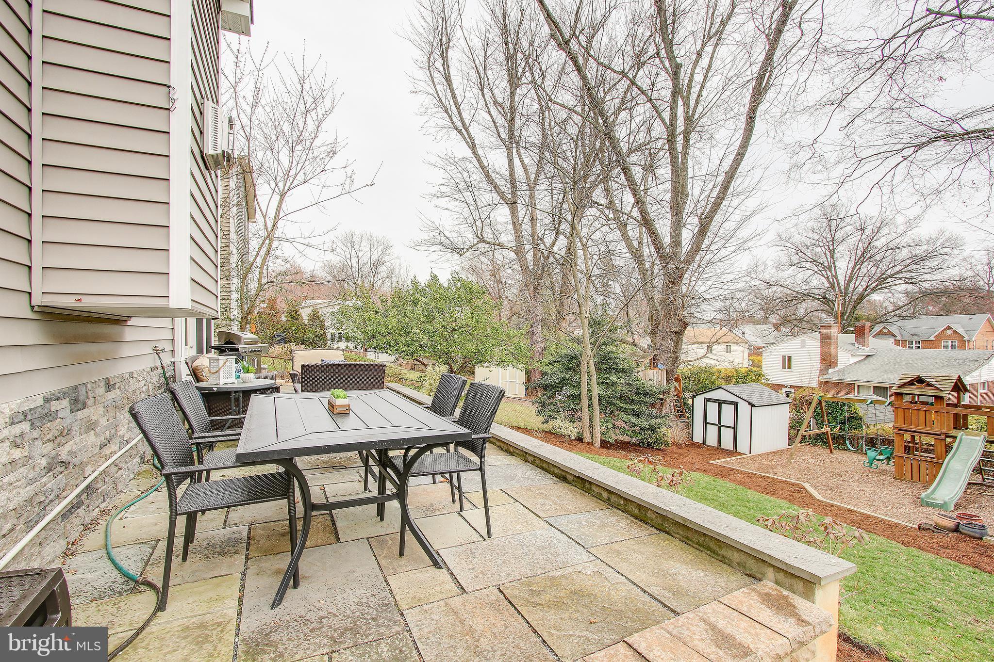 10027 Dallas Avenue Silver Spring, MD 20901 - Photo 27 of 30 patio