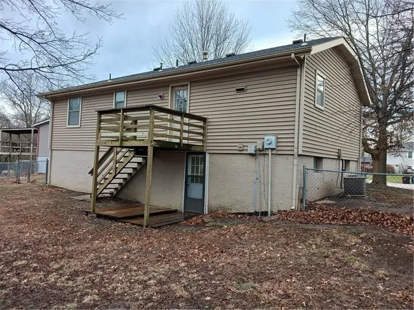 $249,900 | 809 Britany Drive, Warrensburg, MO 64093
