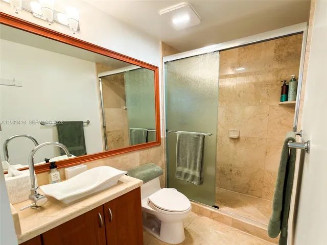 $444,000 | 5085 Northwest 7th Street, Unit 906, Miami, FL 33126