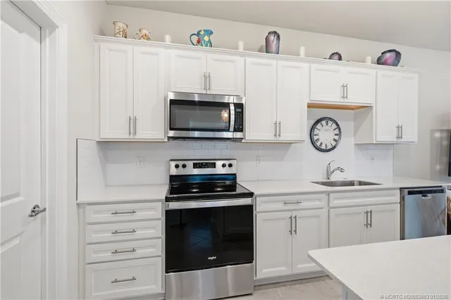 $449,000 | 1838 Southeast Roxy Way, Stuart, FL 34996