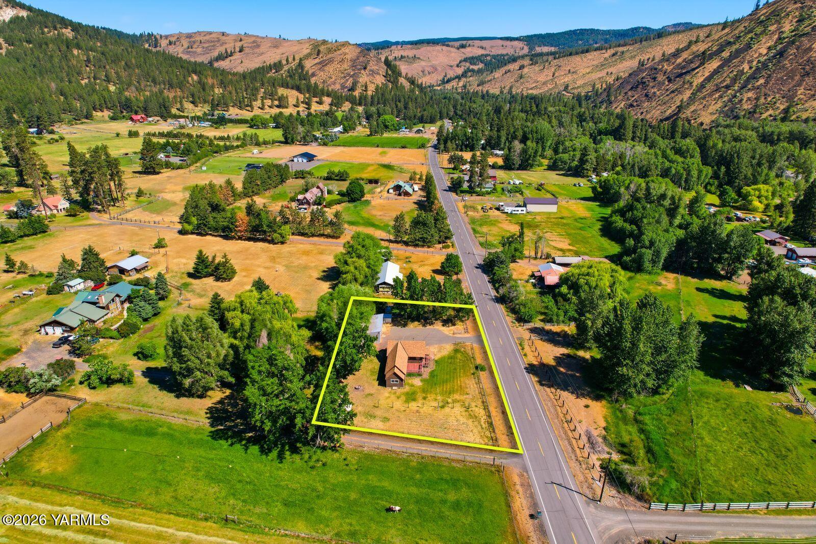 3780 Nile Road Naches, WA 98937 - Photo 40 of 43 a view of a city