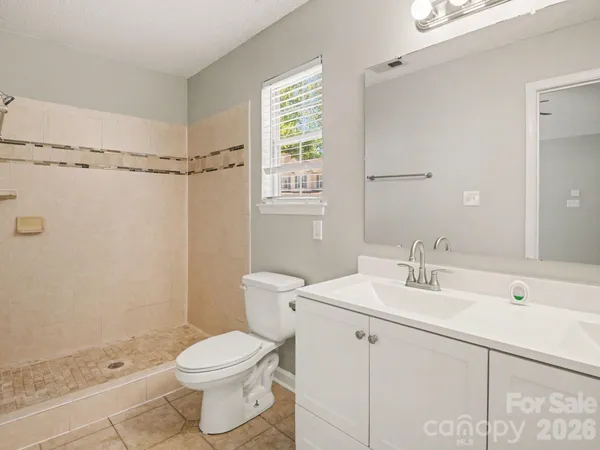 $324,900 | 9214 Rotherham Lane, Charlotte, NC 28216