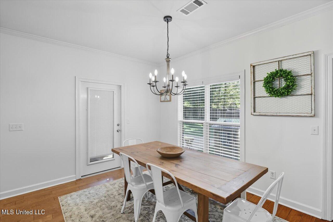 149 Navajo Circle Clinton, MS 39056 - Photo 14 of 28 14-149 Navajo Cir _ Home Tours MS