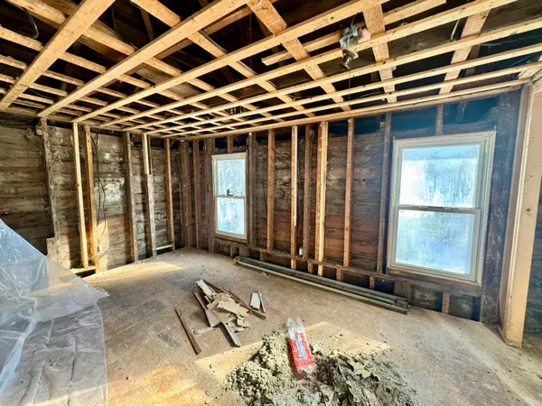 $109,900 | 52 Mechanic Street, Bucksport, ME 04416