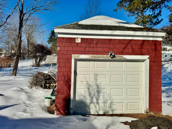 $109,900 | 52 Mechanic Street, Bucksport, ME 04416