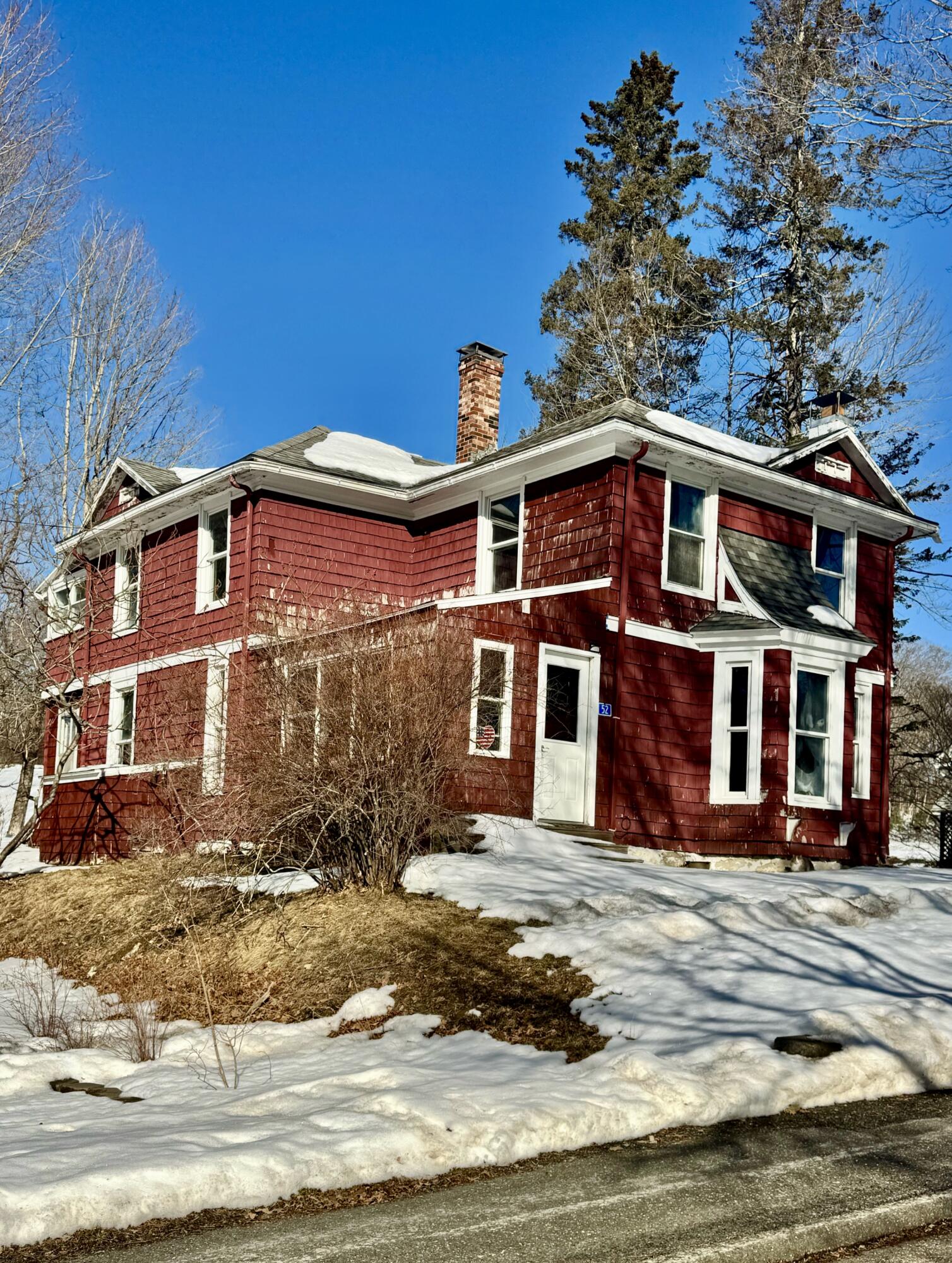 52 Mechanic Street Bucksport, ME 04416 - Photo 6 of 22 IMG_4014