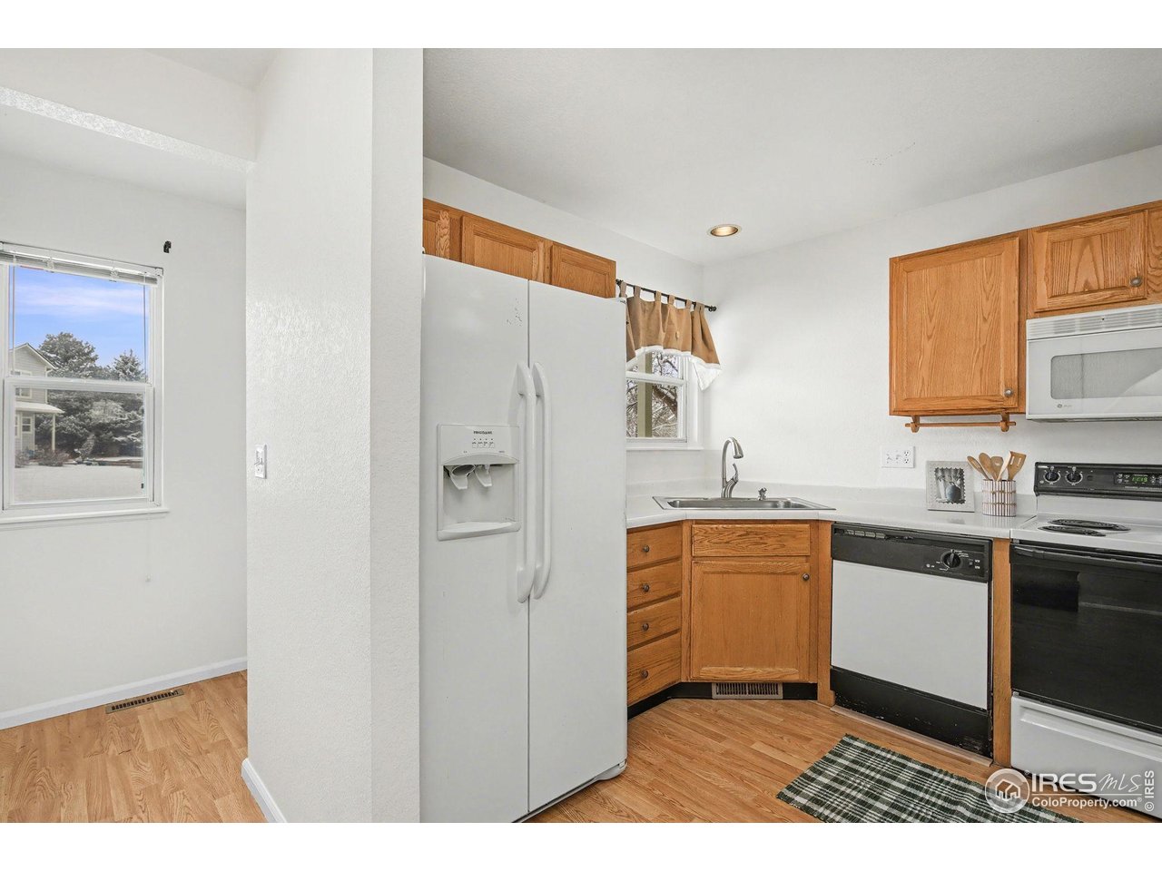 2925 West Stuart Street, Unit 11 Fort Collins, CO 80526 - Photo 10 of 30