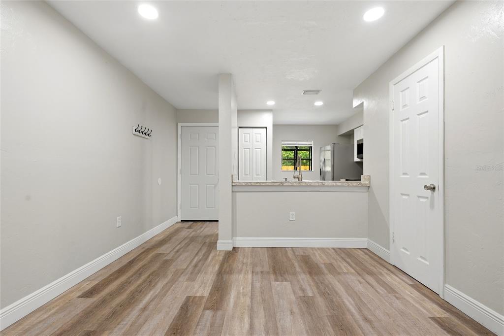 4017 Southwest 20th Lane Gainesville, FL 32607 - Photo 7 of 26 Gallery Image 7