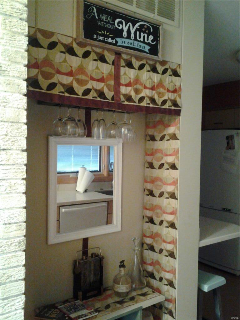 930 Schulte Road St. Louis, MO 63146 - Photo 8 of 27 Gallery Image 8