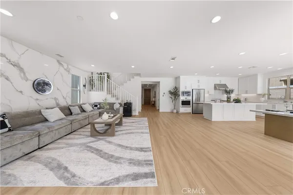 $3,250,000 | 168 Somera, Irvine, CA 92602