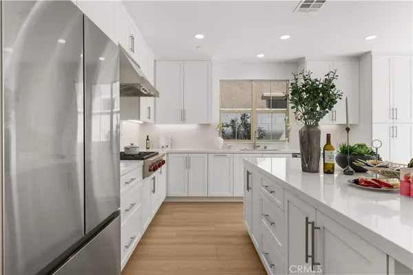 $3,250,000 | 168 Somera, Irvine, CA 92602