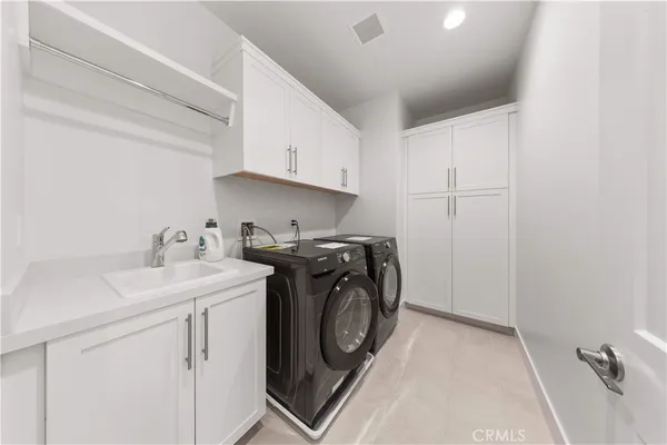 $3,250,000 | 168 Somera, Irvine, CA 92602