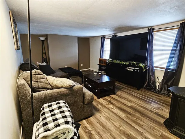 $100,000 | 10 Eggers Avenue, Belle Vernon, PA 15012