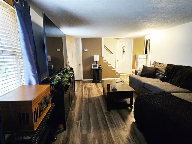 $100,000 | 10 Eggers Avenue, Belle Vernon, PA 15012