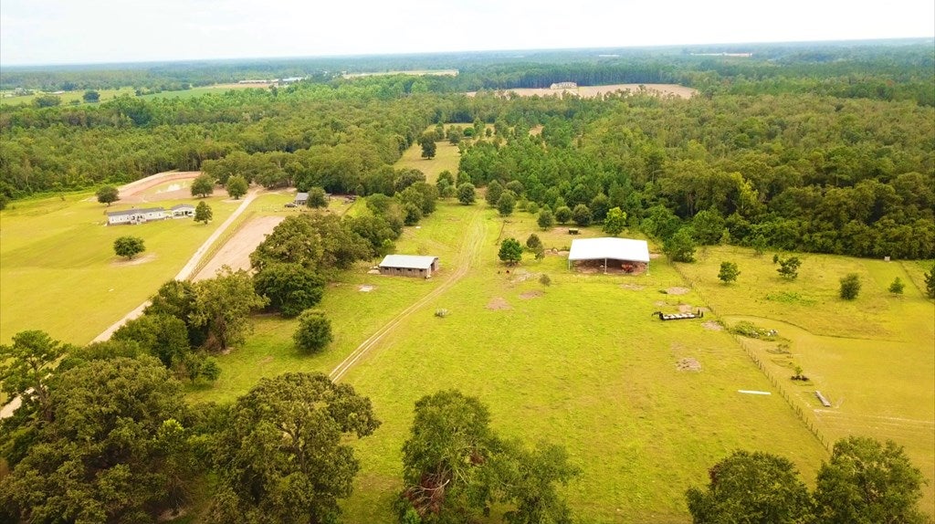 628 Wilkes Road Adel, GA 31620 - Photo 4 of 11 Gallery Image 4