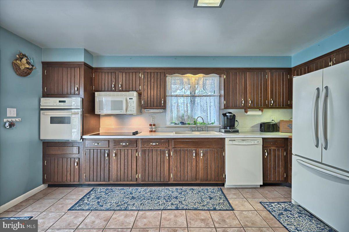 517 Colony Road Camp Hill, PA 17011 - Photo 25 of 39 Gallery Image 25