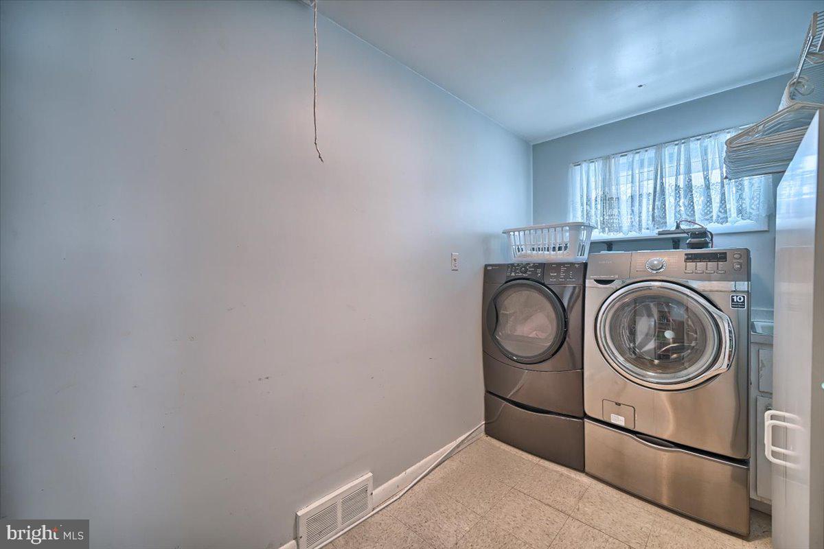 517 Colony Road Camp Hill, PA 17011 - Photo 27 of 39 Gallery Image 27
