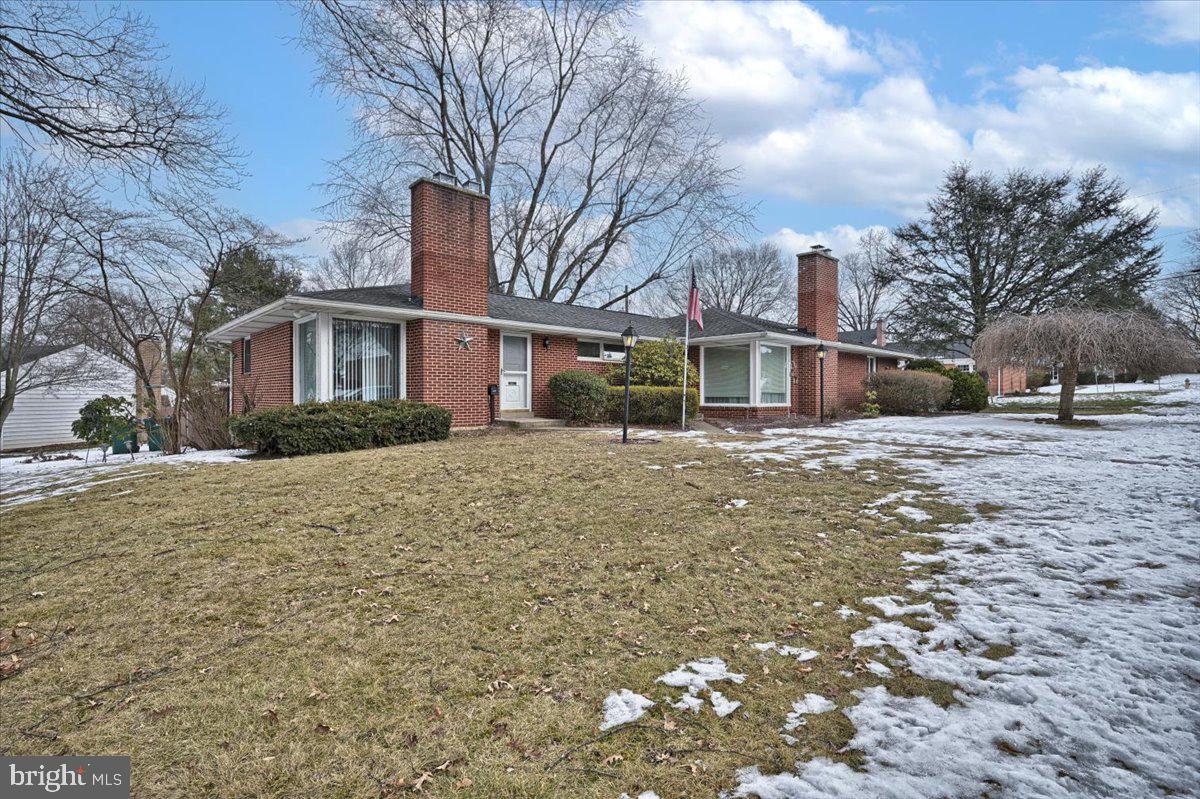517 Colony Road Camp Hill, PA 17011 - Photo 3 of 39 Gallery Image 3