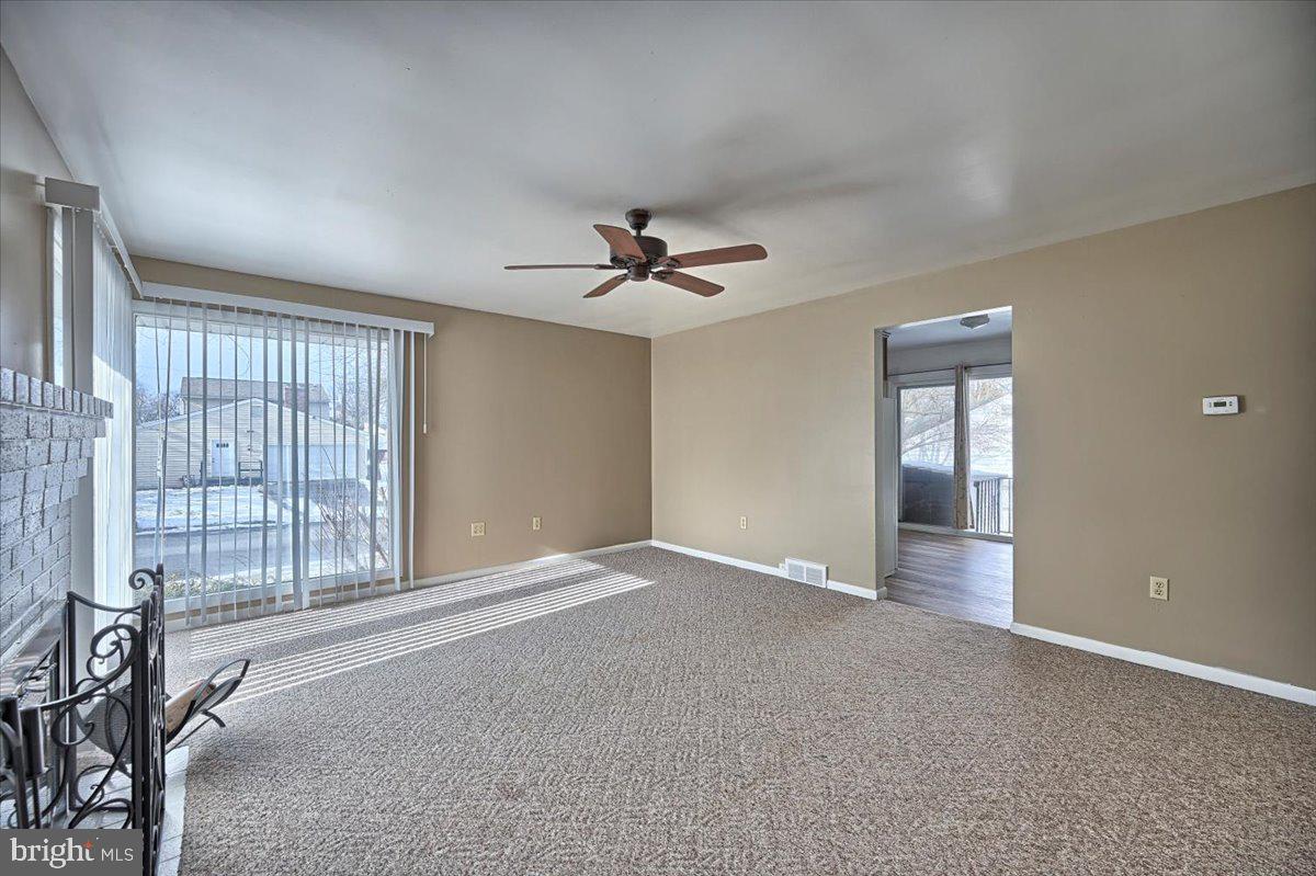 517 Colony Road Camp Hill, PA 17011 - Photo 5 of 39 Gallery Image 5