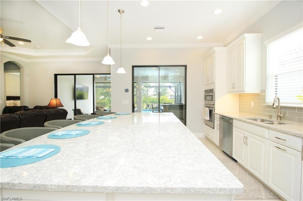 9456 Montelanico Loop Naples, FL 34119 - Photo 15 of 39
