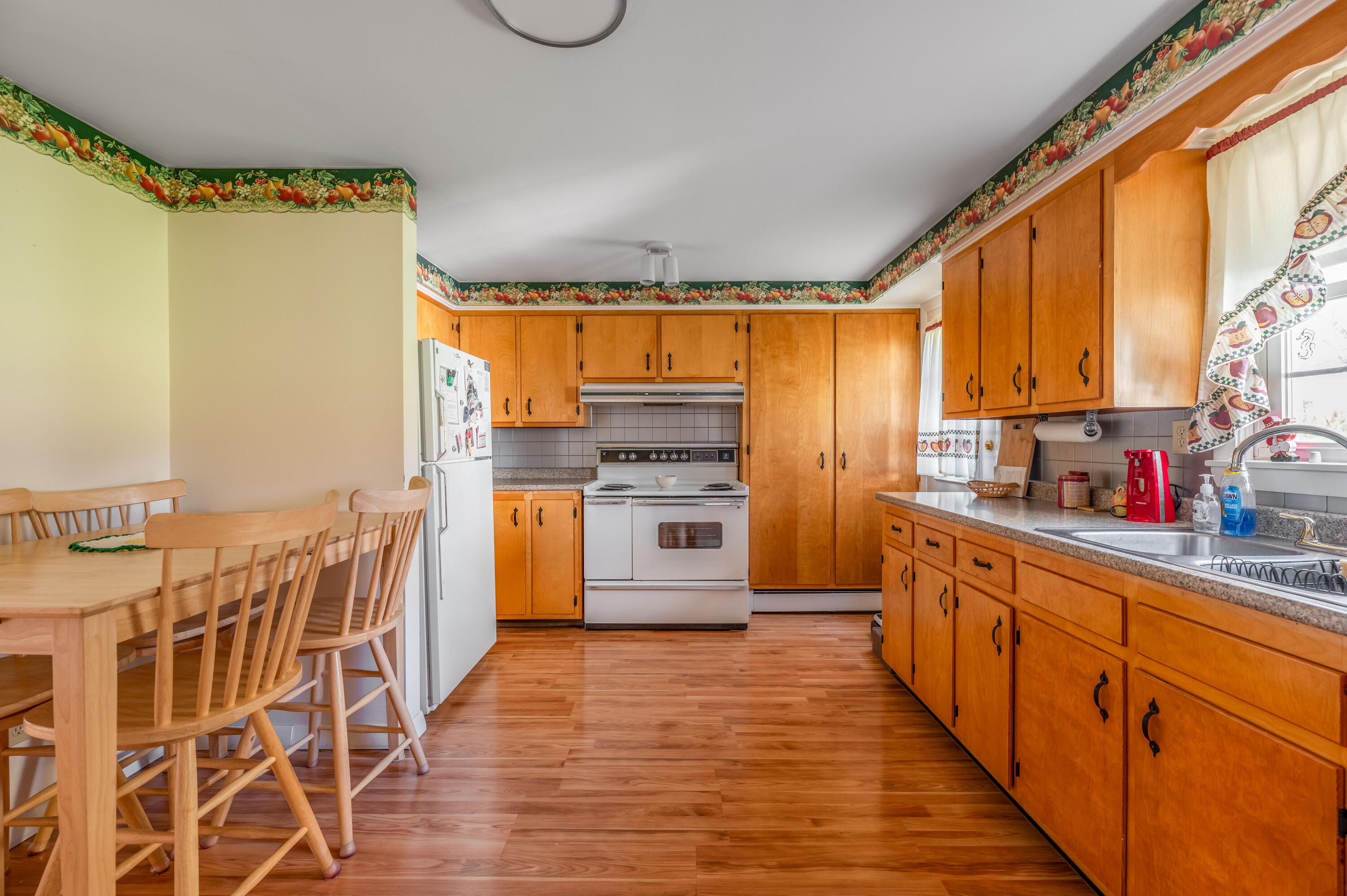 176 Falvey Street Bangor, ME 04401 - Photo 7 of 33 Falvey-5