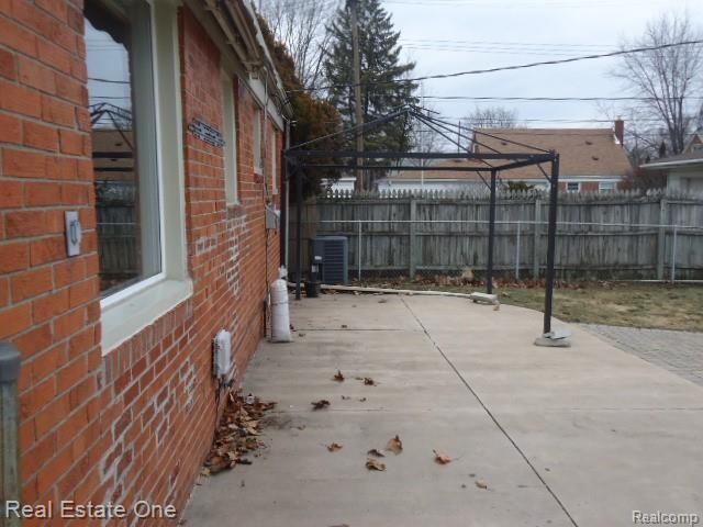 7821 Harding Street Taylor, MI 48180 - Photo 53 of 56 DSC01773.JPG